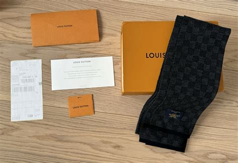 szalik louis vuitton męski|louis vuitton paski.